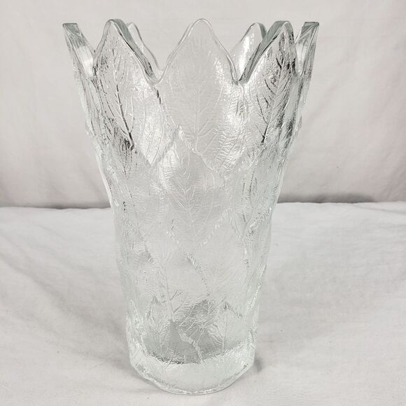 Mikasa Rain Forest 10" Crystal Vase Embossed Textured Leaf Design Thick Glass - Picture 3 of 8